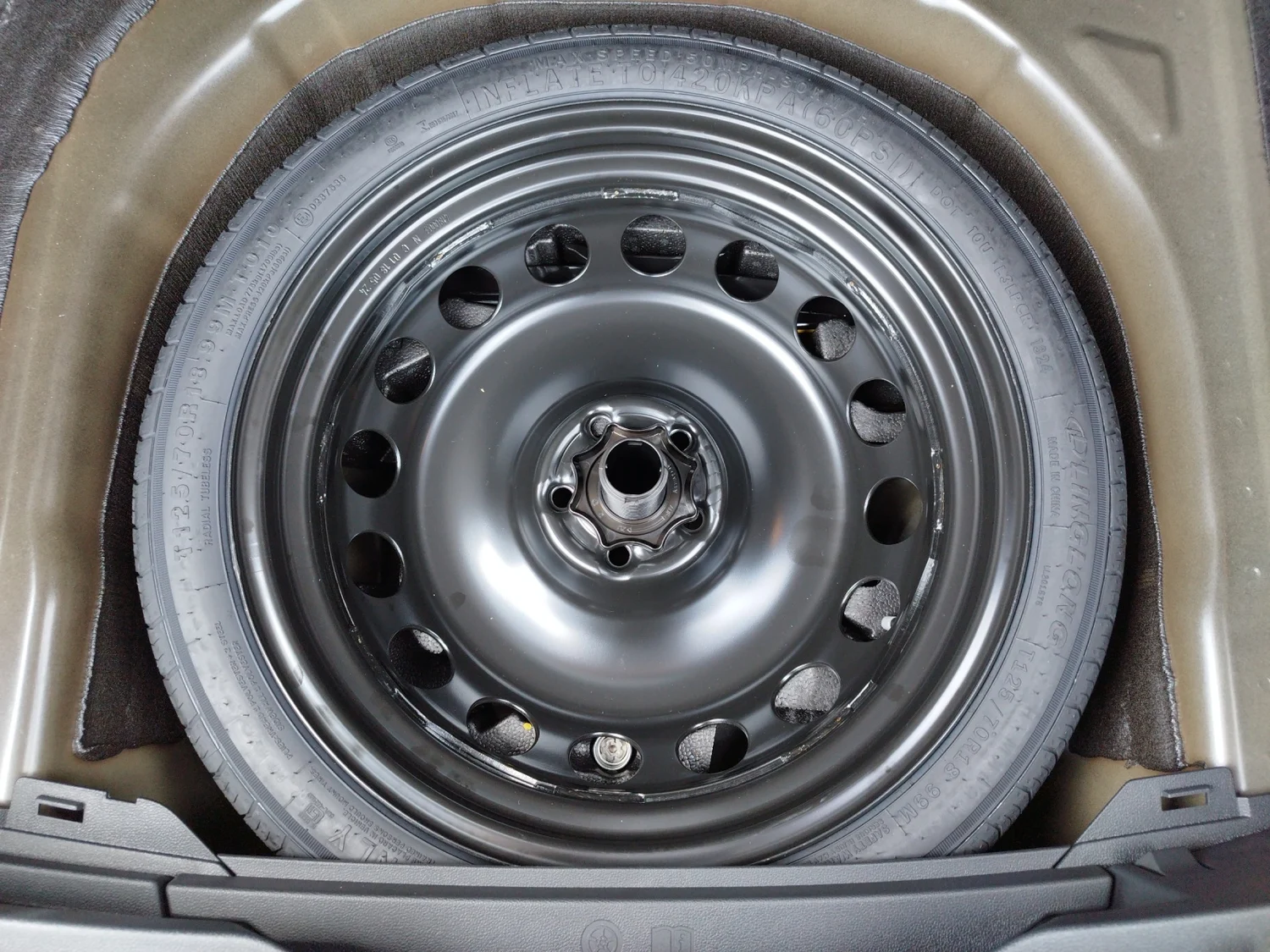 Bild eines VW Taigo 4Me TSI