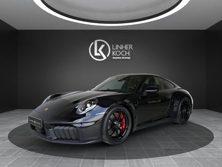 Porsche 911 Carrera 4 GTS