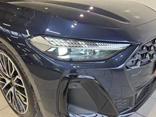 Audi A5 Avant e-hybrid quattro 270 kW in Nachtblau Metallic