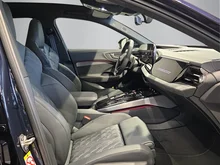 Audi A5 Avant e-hybrid quattro 270 kW in Nachtblau Metallic