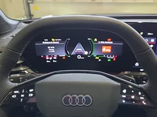 Audi A5 Avant e-hybrid quattro 270 kW in Nachtblau Metallic