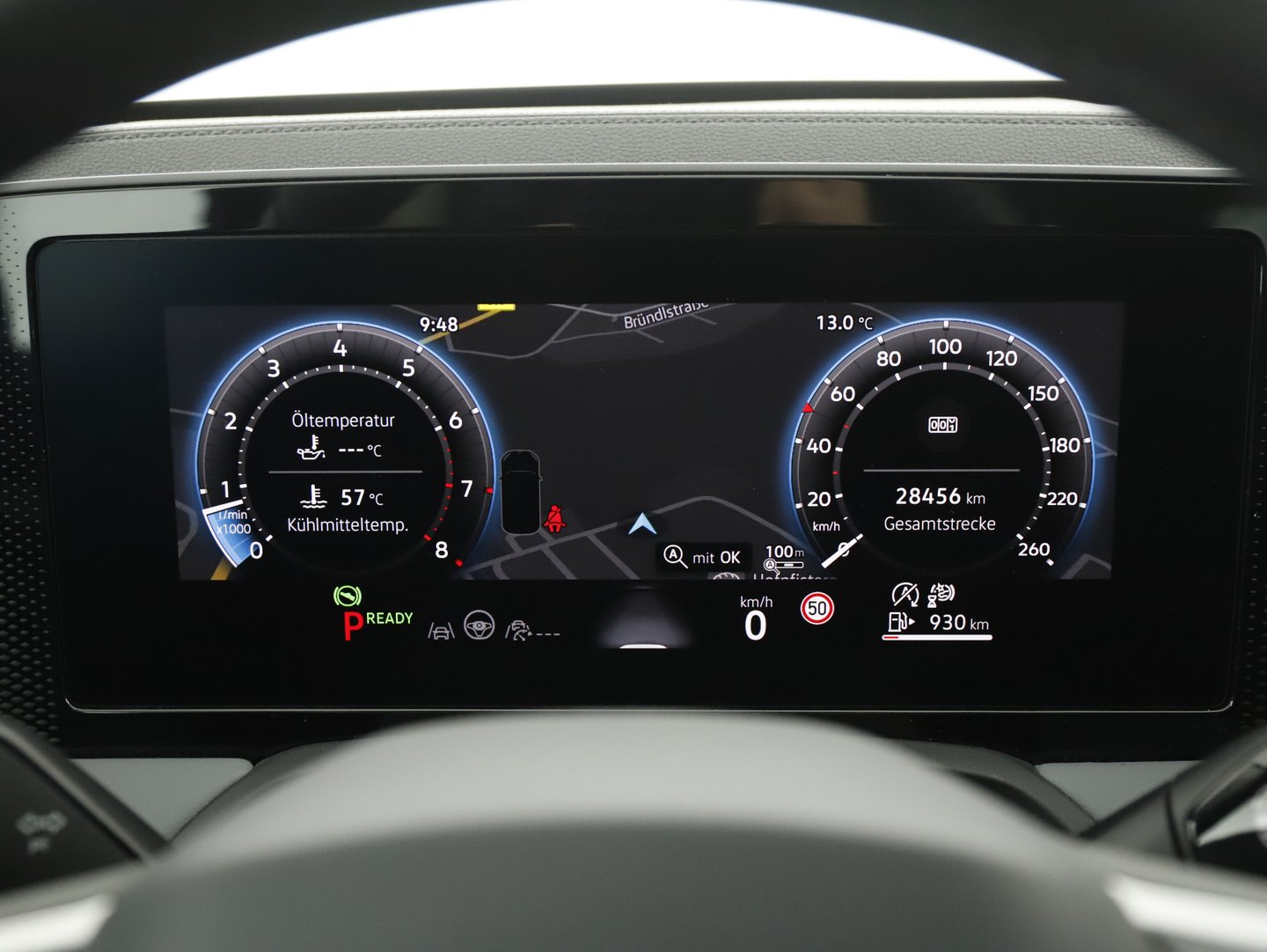 VW Passat Variant Business eTSI DSG | Bild 15 von 24