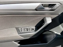 VW T-Roc Life TSI DSG in Pyritsilber Metallic