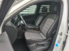VW Tiguan Sky TDI SCR 4MOTION DSG in Pure White