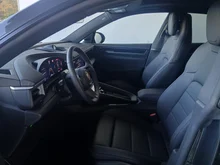 Porsche Macan 4 in vulkangraumetallic