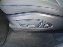 Porsche Macan 4 in vulkangraumetallic