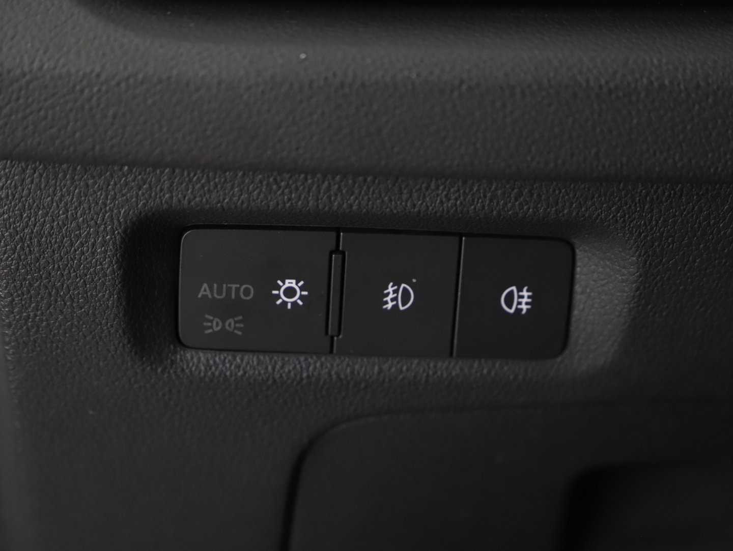 Škoda OCTAVIA Combi Ambition TDI DSG | Bild 12 von 30