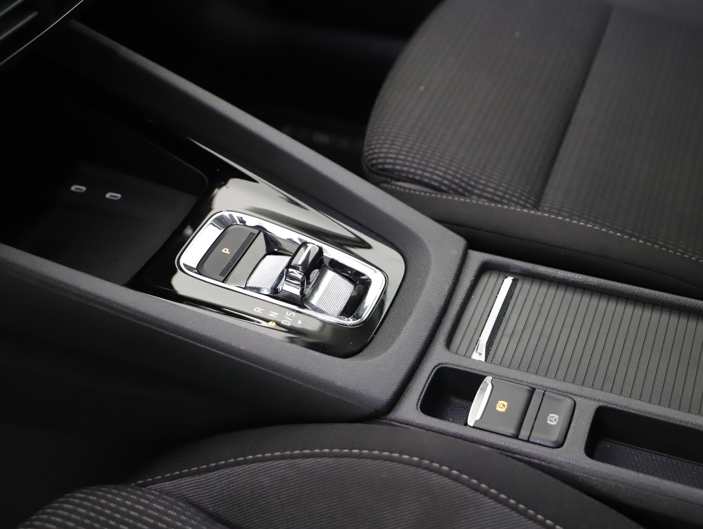 Škoda OCTAVIA Combi Ambition TDI DSG | Bild 23 von 30