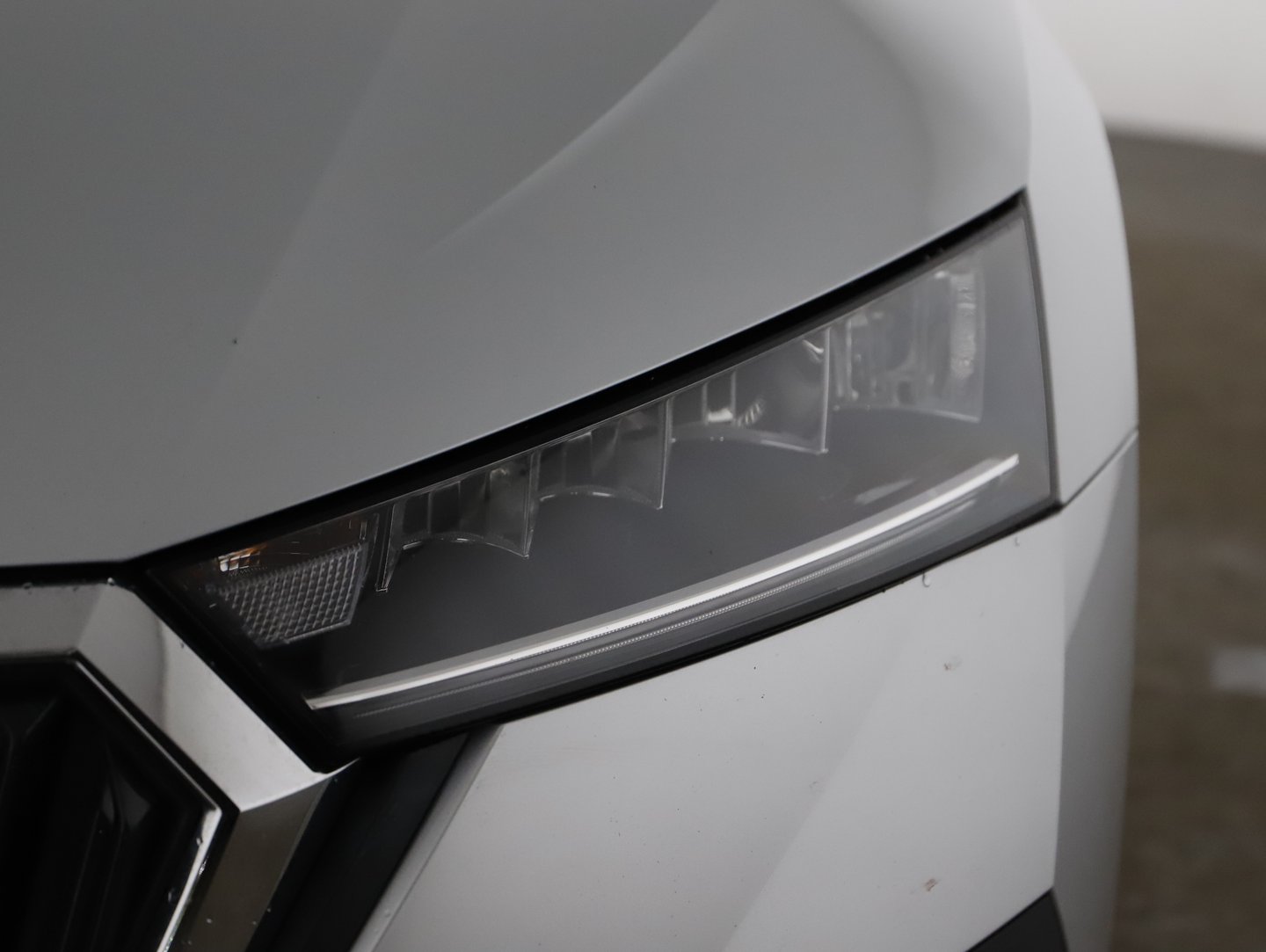 Škoda OCTAVIA Combi Ambition TDI DSG | Bild 28 von 30