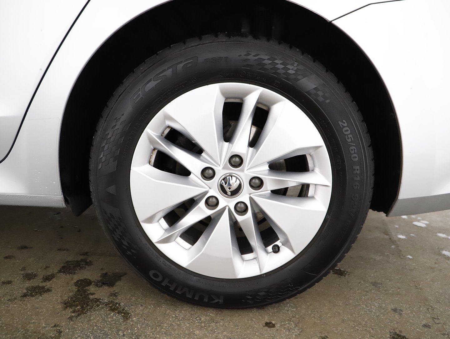 Škoda OCTAVIA Combi Ambition TDI DSG | Bild 9 von 30