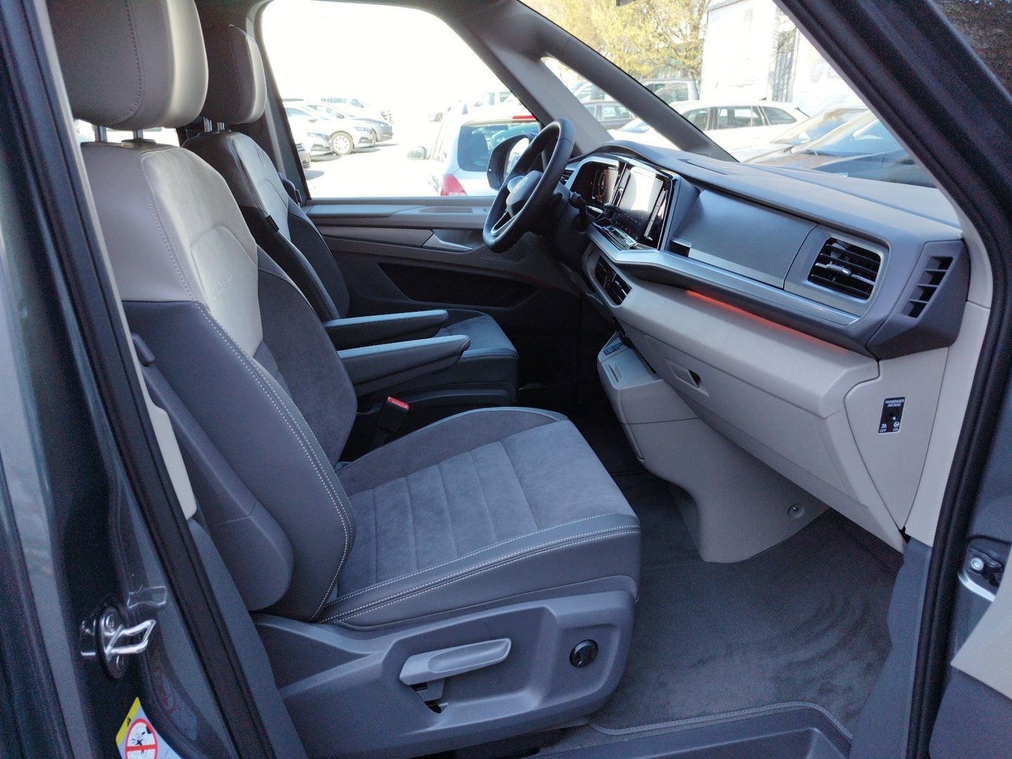 VW California Ocean eHybrid 180 kW 4M | Bild 9 von 24