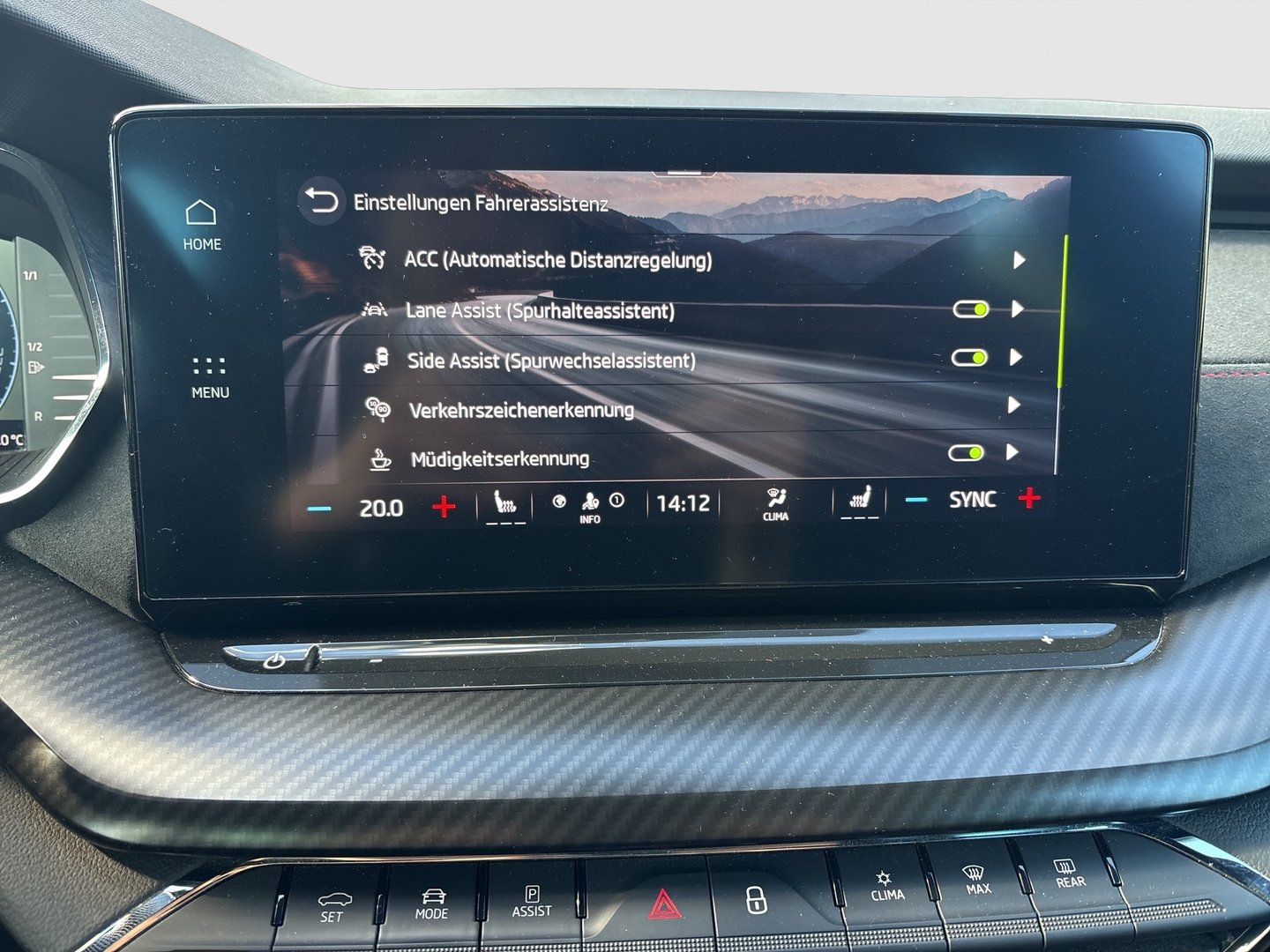 Škoda OCTAVIA Combi RS TDI DSG | Bild 20 von 22