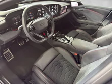 Audi S6 Avant e-tron in Daytonagrau Perleffekt