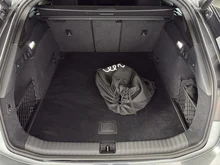Audi S6 Avant e-tron in Daytonagrau Perleffekt