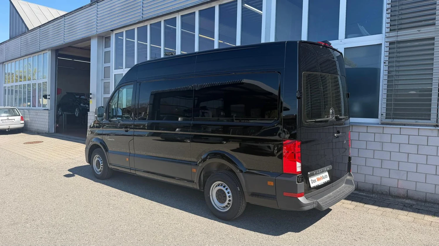 Bild eines Crafter 30 Kastenwagen L3H3 TDI