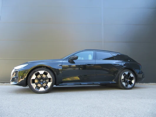 Bild eines A6 allroad e-hybrid quattro 270 kW