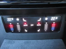 Audi A6 Allroad e-hybrid quattro 270 kW in Mitternachtsgrün Metallic