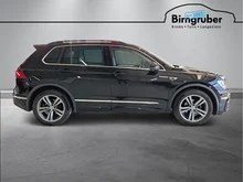 VW Tiguan Sky TSI ACT OPF in Deep Black Perleffekt