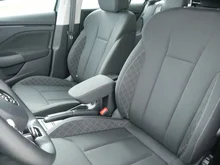 Škoda Kamiq Ambition TSI DSG in 1Z Schwarz-Magic Perleffekt