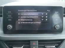 Škoda Kamiq Ambition TSI DSG in 1Z Schwarz-Magic Perleffekt