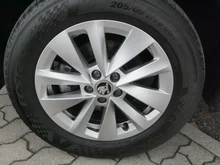 Škoda Kamiq Ambition TSI DSG in 1Z Schwarz-Magic Perleffekt