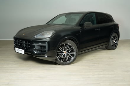 Porsche Cayenne E-Hybrid Black Edition