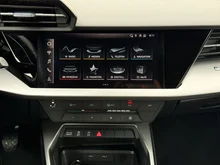 Audi A3 Sportback 30 TDI in brillantschwarz