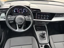 Audi A3 Sportback 30 TDI in brillantschwarz