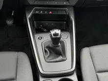 Audi A3 Sportback 30 TDI in brillantschwarz