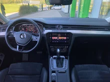 VW Passat Variant Highline BMT/Start-Stopp in SCHWARZ