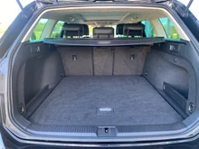 VW Passat Variant Highline BMT/Start-Stopp in SCHWARZ
