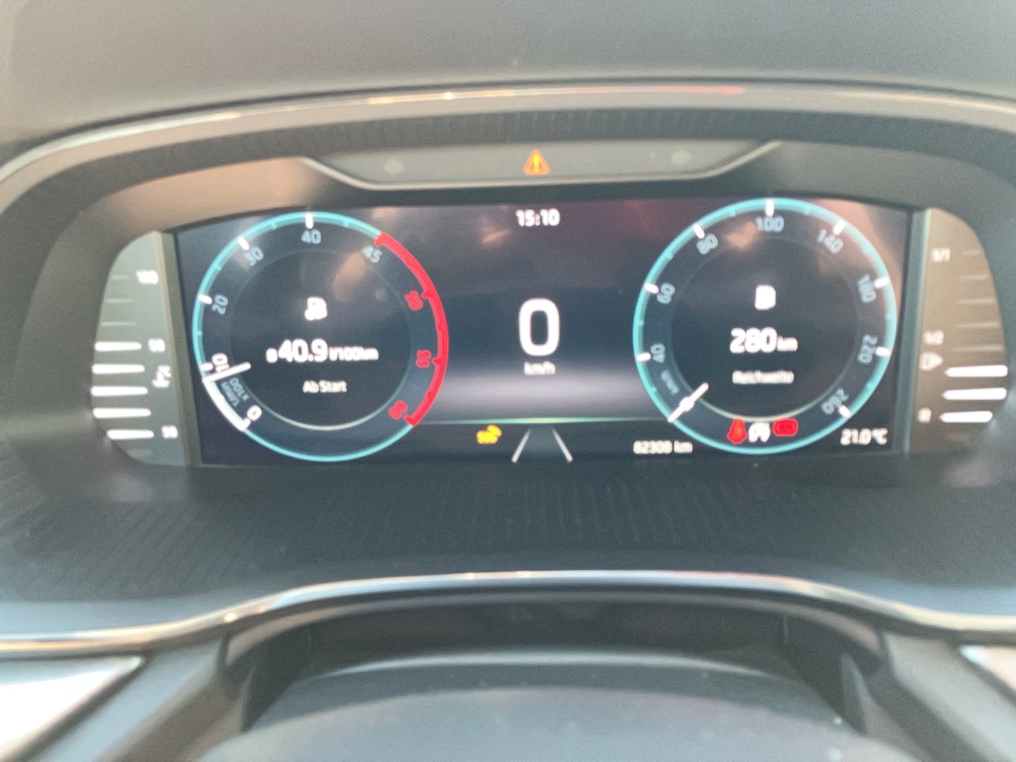 Škoda OCTAVIA Combi Ambition TDI | Bild 10 von 21