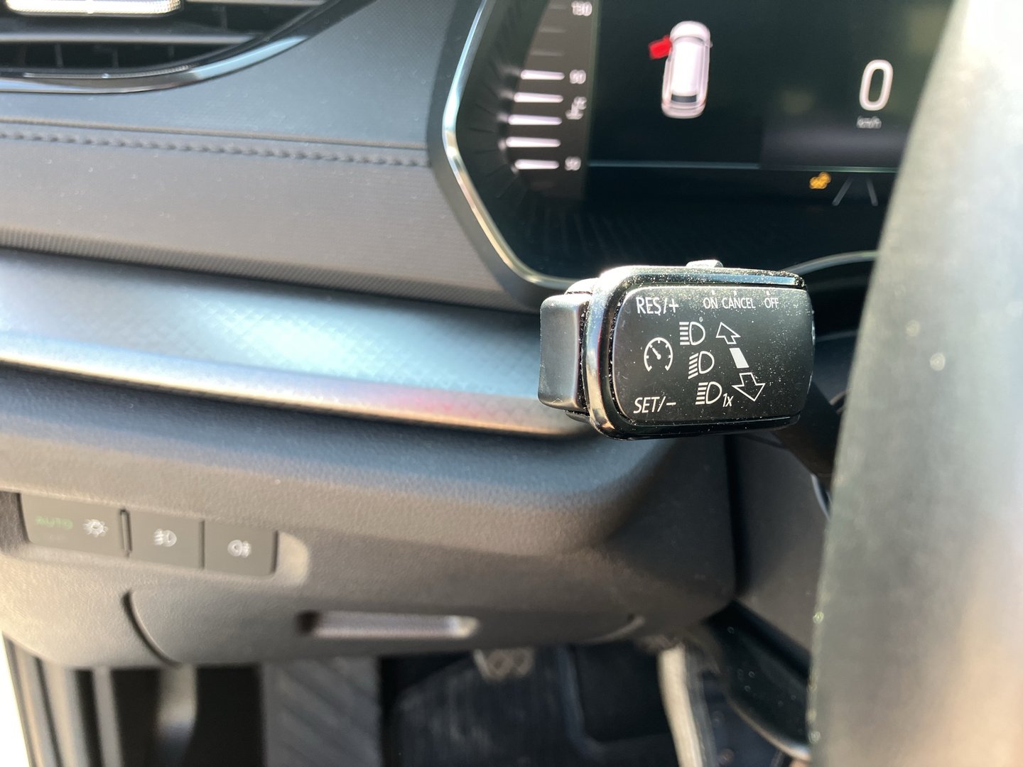 Škoda OCTAVIA Combi Ambition TDI | Bild 12 von 21