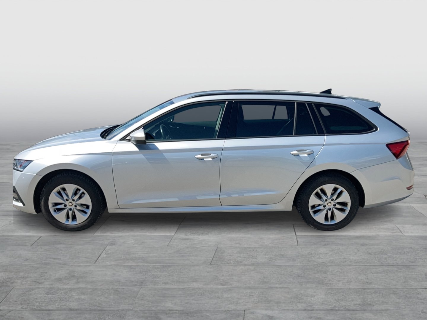 Škoda OCTAVIA Combi Ambition TDI | Bild 2 von 21