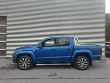 VW Amarok Aventura V6 TDI 4x4 permanent in ravennablau matt