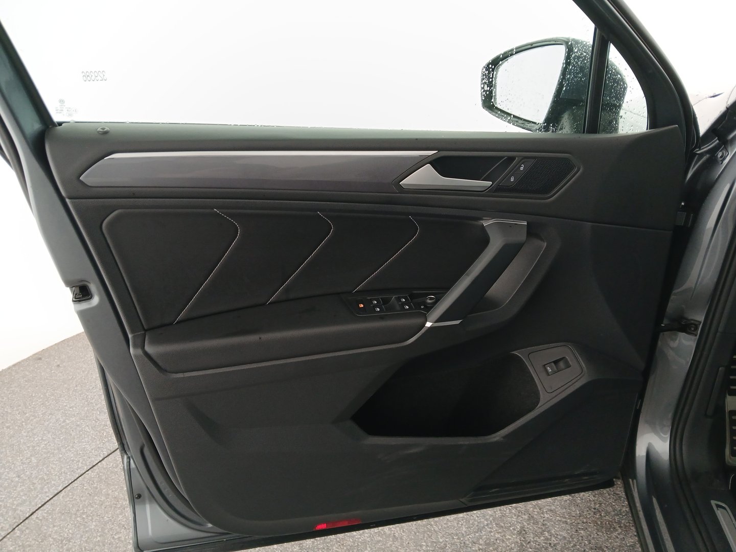 VW Tiguan All. HL TSI OPF 4MOTION DSG 5-Sit | Bild 10 von 35