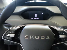 Škoda Enyaq Coupé Selection 85 in Moon-Weiß Metallic