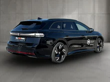 VW ID.7 Tourer GTX 4MOTION 250kW Business in Grenadillschwarz Metallic