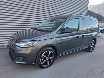 VW Caddy Dark Label TDI 4MOTION