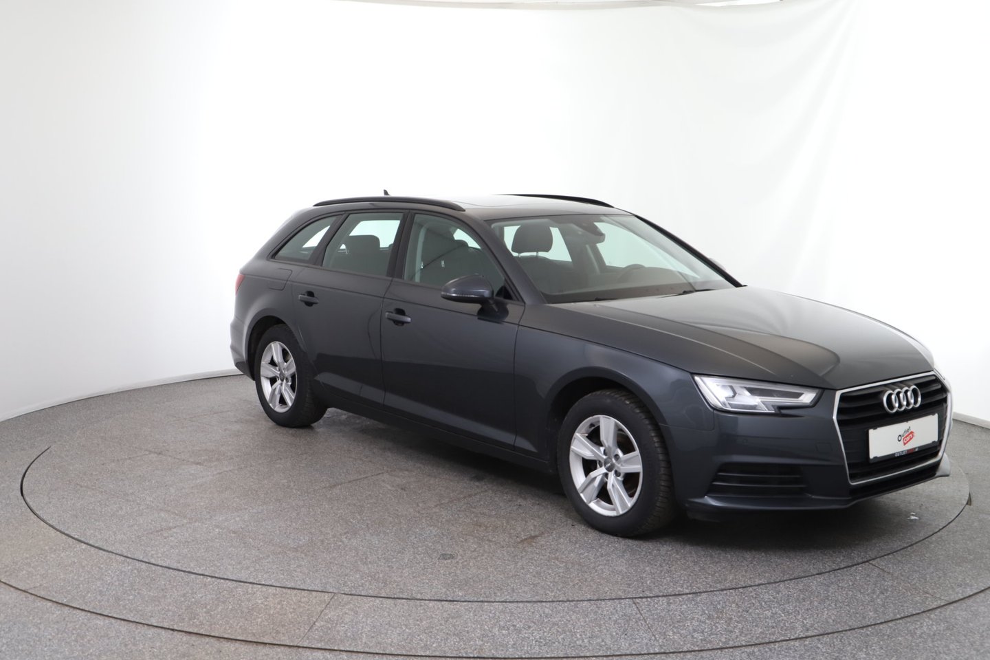Audi A4 Avant 35 TDI | Bild 7 von 30
