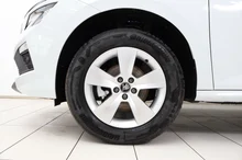 Thumbnail-Foto von Fahrzeug