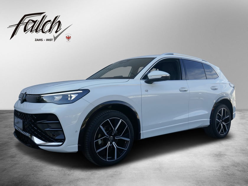 VW Tiguan R-Line eTSI DSG