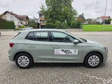 Škoda Fabia Essence in Timiano-Grün