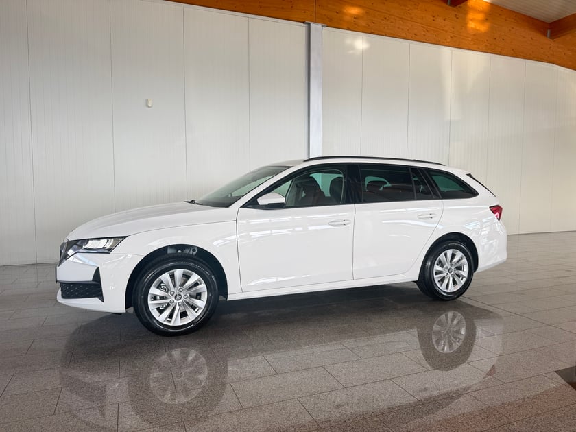 Škoda Octavia Combi Essence TSI