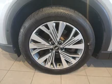 Audi Q4 e-tron 40 e-tron in Florettsilber metallic