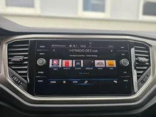 VW T-Roc Team Austria TSI ACT DSG in Deep Black Perleffekt