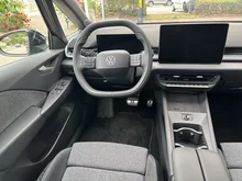 VW ID.3 Neo Style 170 kW - 79 kWh in Dark Olivine Green Metallic