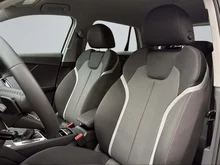 Audi Q2 35 TFSI advanced in L5 Florettsilber Metallic