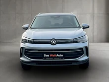 VW Tiguan Friends eTSI DSG in Oyster Silver Metallic