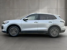 VW Tiguan Friends eTSI DSG in Oyster Silver Metallic